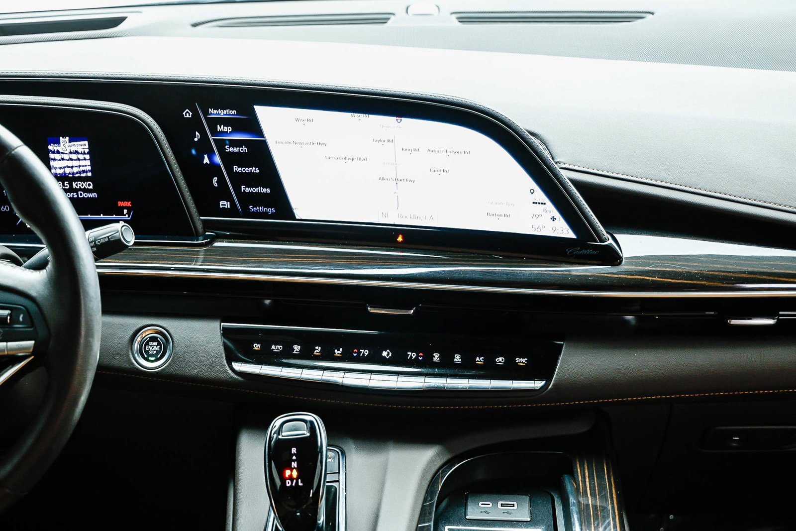 Used 2023 Cadillac Escalade ESV Sport w/ LPO, ONYX Package image 11