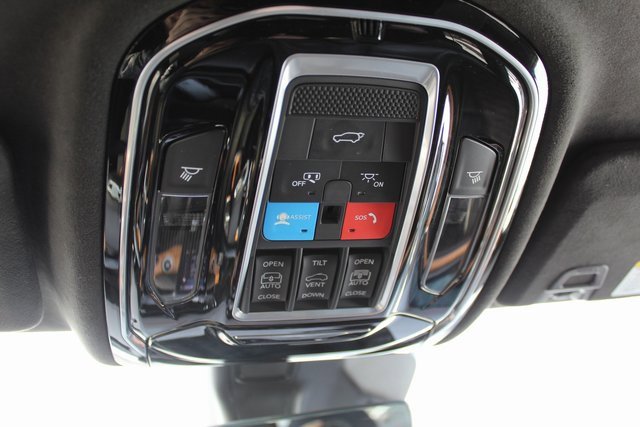Used 2022 Jeep Grand Cherokee Summit image 31