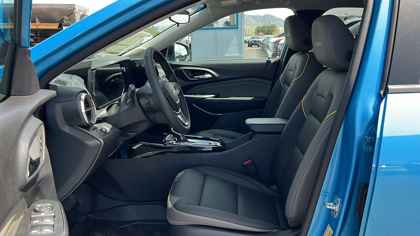 New 2025 Chevrolet Trax ACTIV w/ Driver Confidence Package image 29