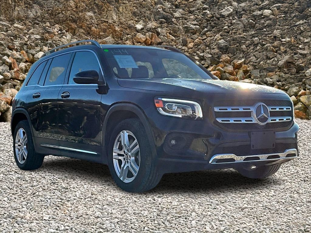 Used 2021 Mercedes-Benz GLB 250 4MATIC image 8