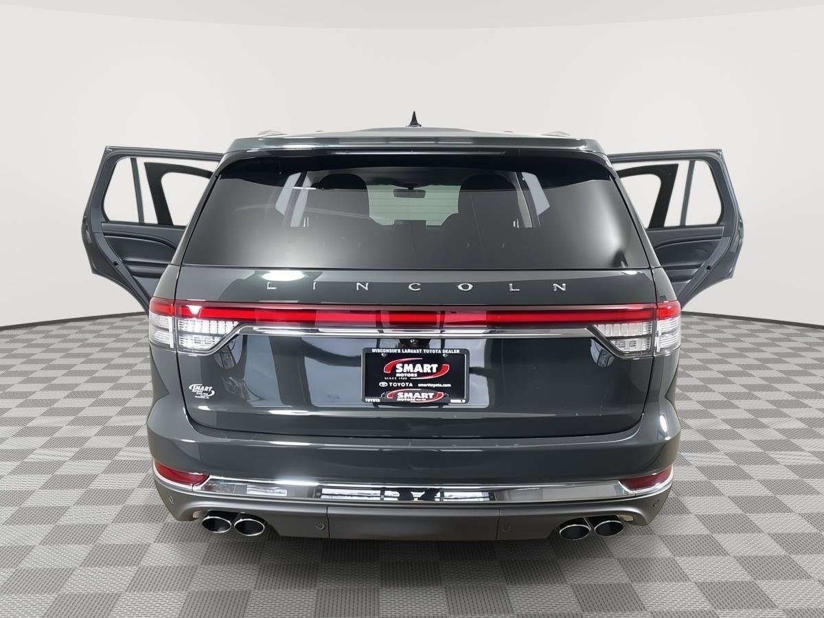 Used 2023 Lincoln Aviator Reserve w/ Equipment Group 201A AWD/4WD image 15