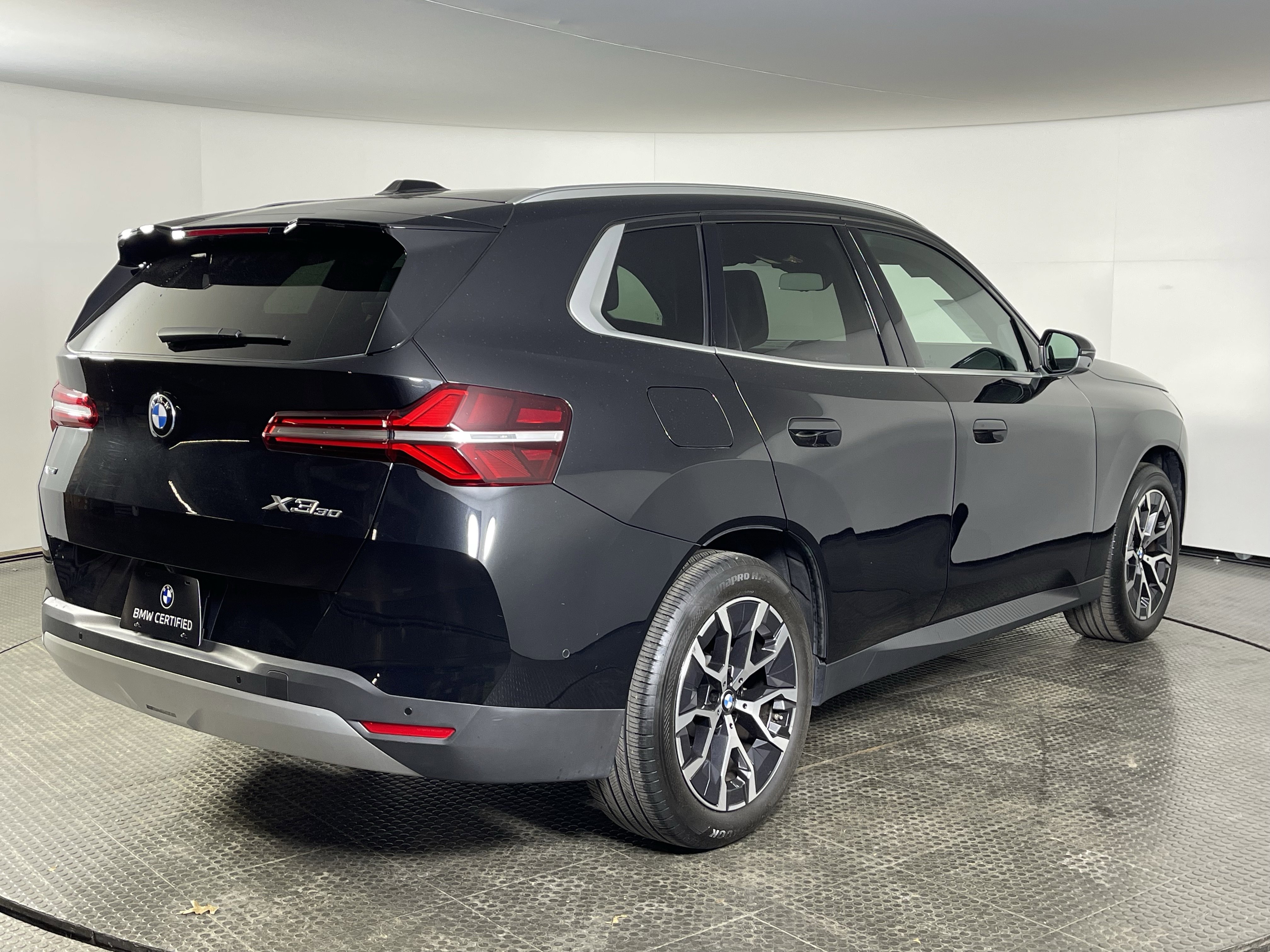 Certified 2025 BMW X3 xDrive30 AWD/4WD image 5