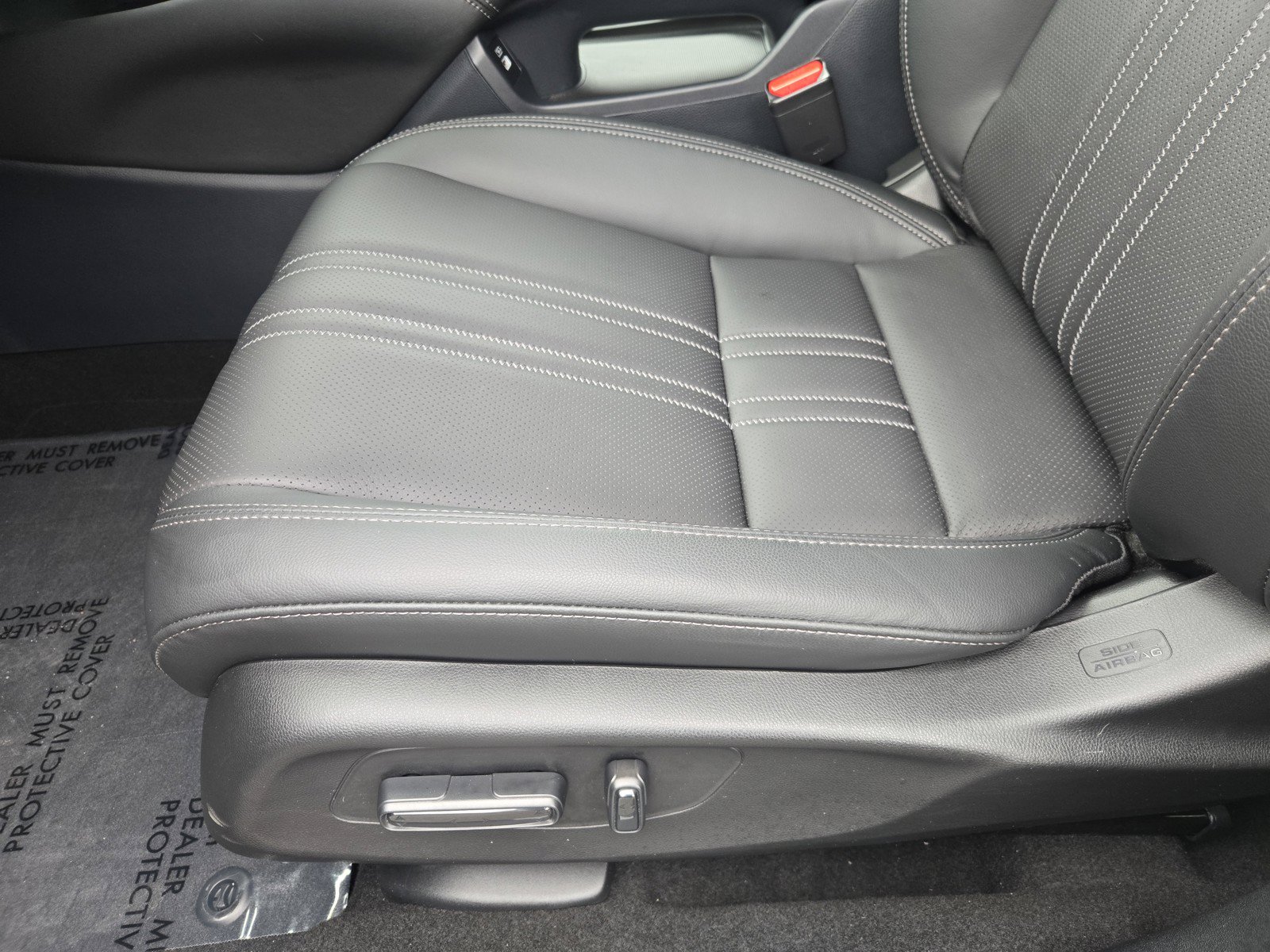 Used 2023 Honda HR-V EX-L image 16