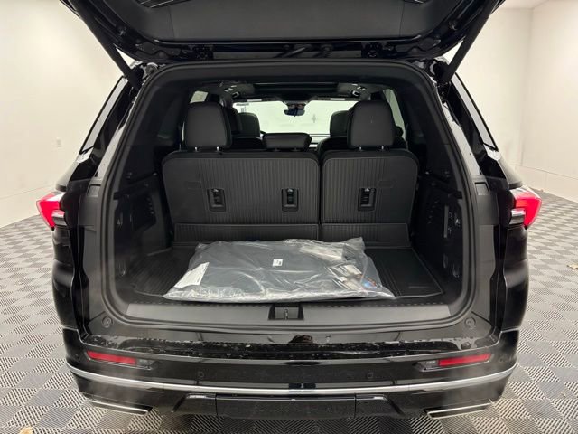 New 2026 Buick Enclave Avenir w/ Super Cruise Package image 13