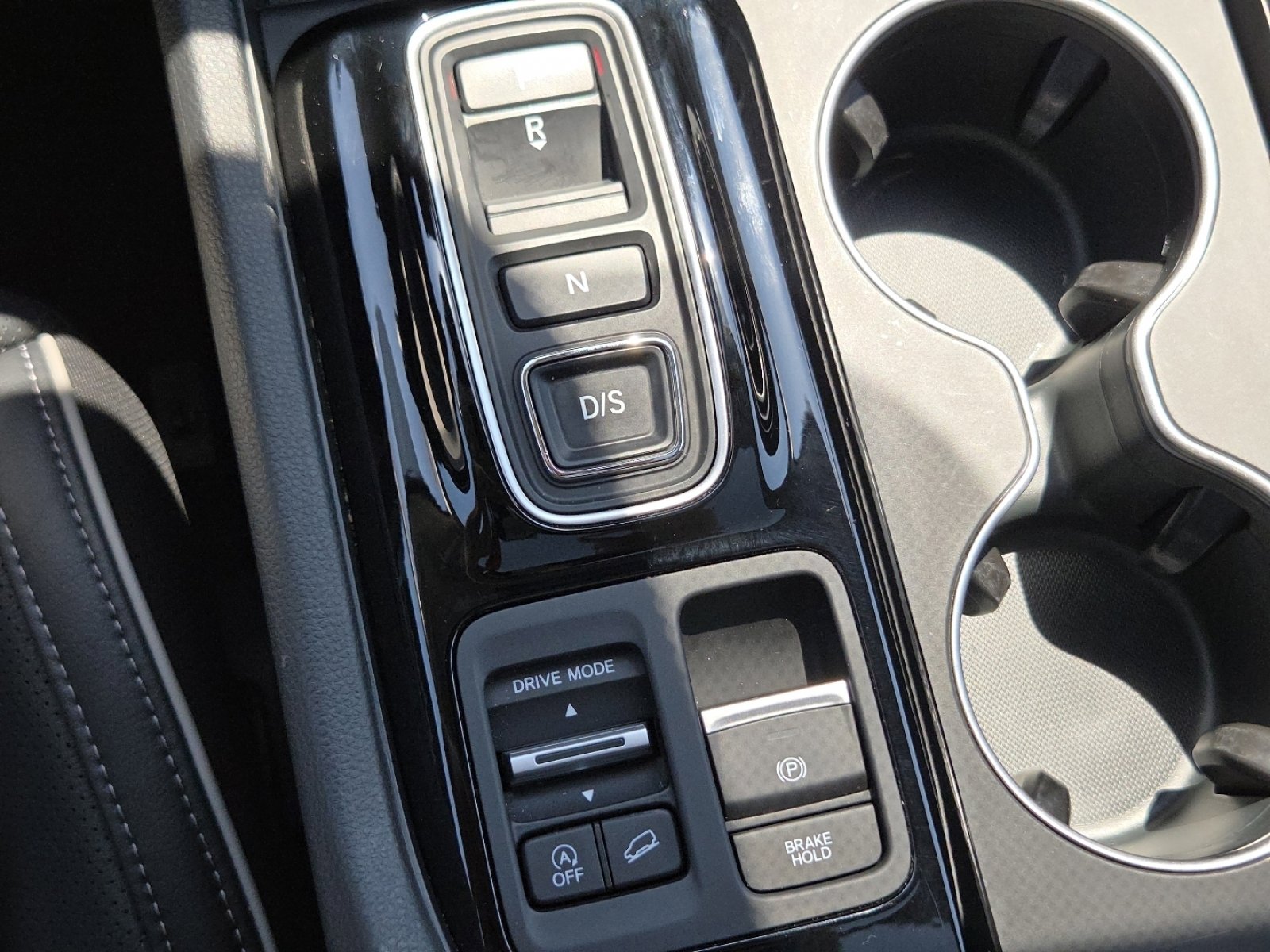 Certified 2024 Honda Pilot Elite image 38