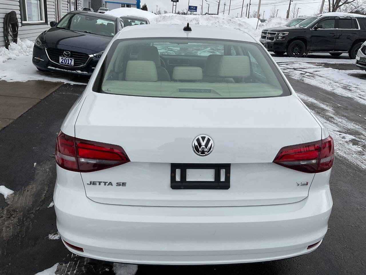 Used 2016 Volkswagen Jetta SE image 10