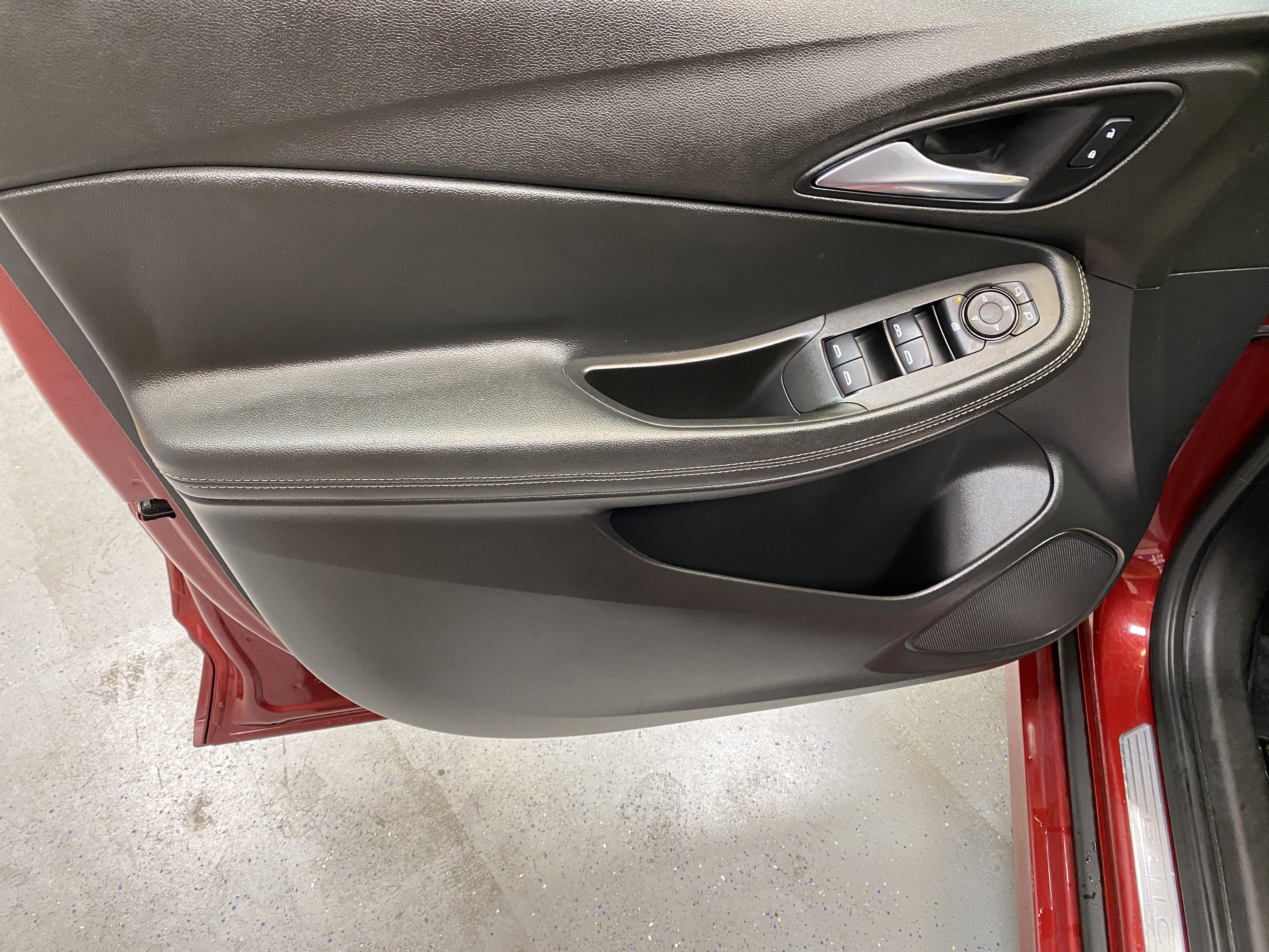 Used 2020 Buick Encore GX Select w/ Sport Touring Package image 20