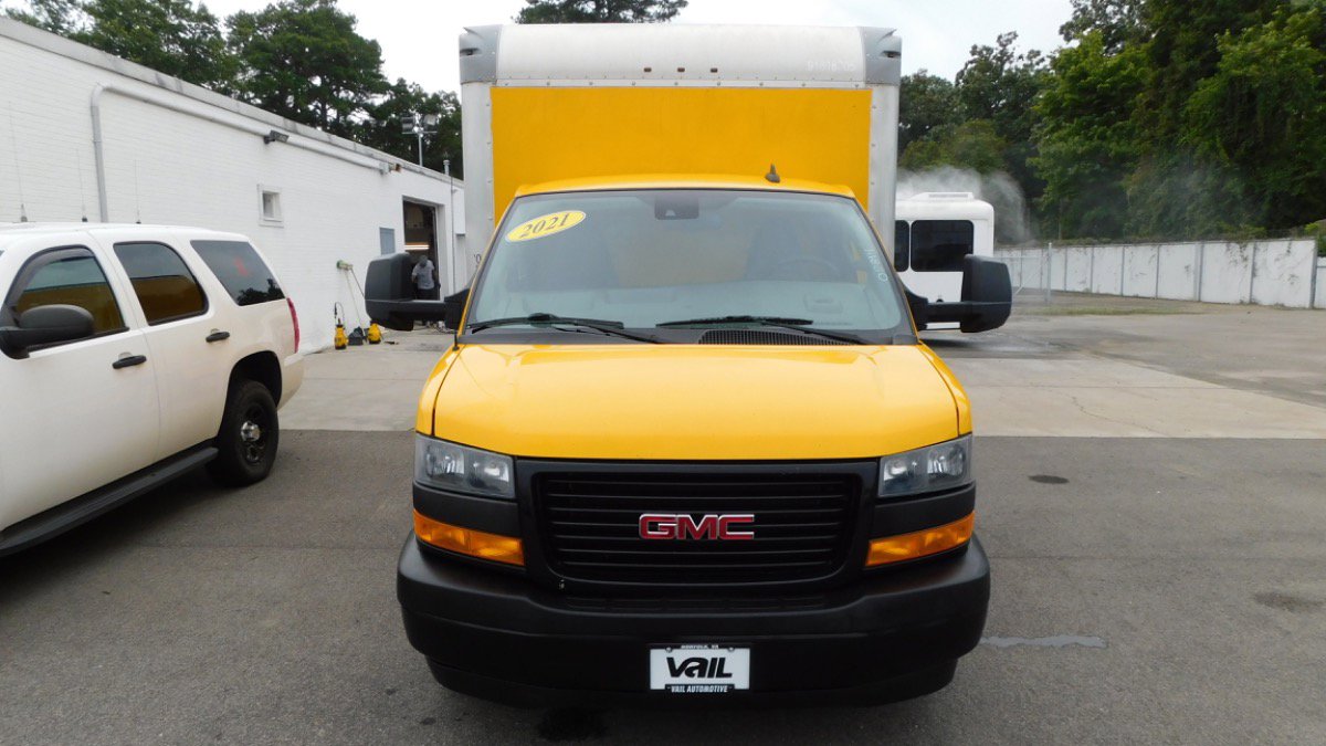 Used 2021 GMC Savana 3500 Extended w/ Power Convenience Package image 5