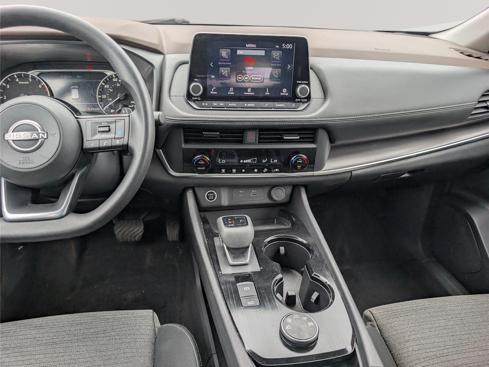 Used 2023 Nissan Rogue SV AWD/4WD image 18