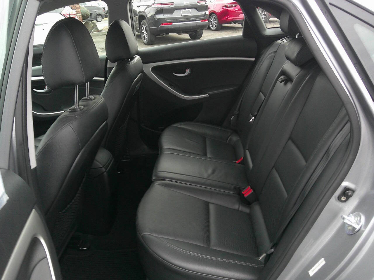 Used 2014 Hyundai Elantra GT w/ Option Group 02 image 13