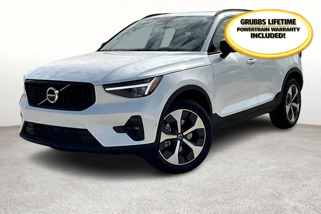 New 2026 Volvo XC40 B4 Plus w/ Protection Package Premier image 2
