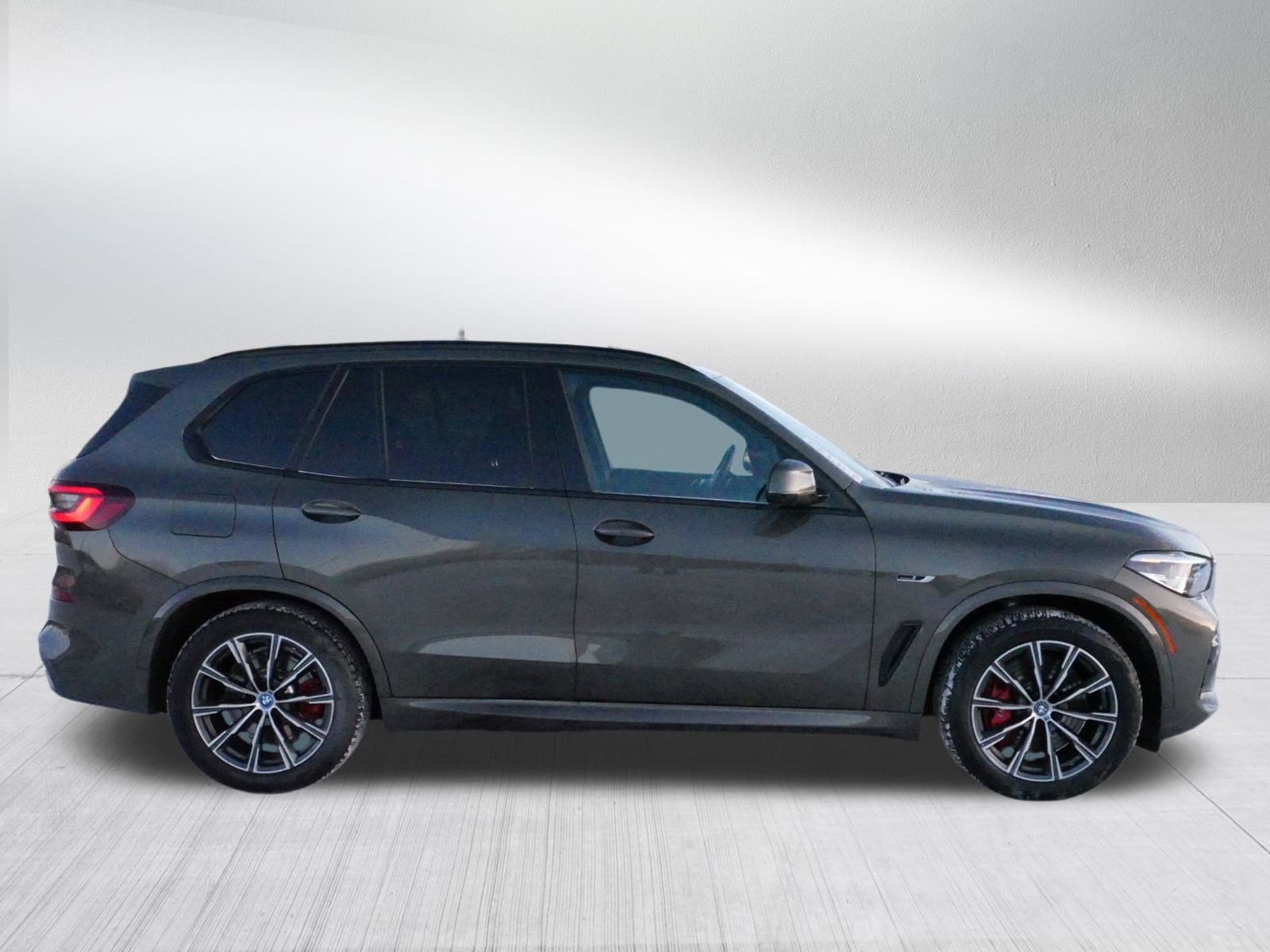 Used 2023 BMW X5 xDrive45e w/ M Sport Package image 8