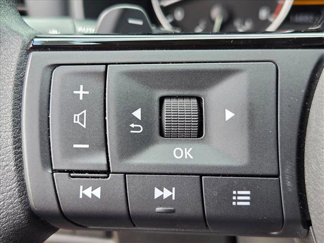 Used 2023 Nissan Rogue SV FWD image 13