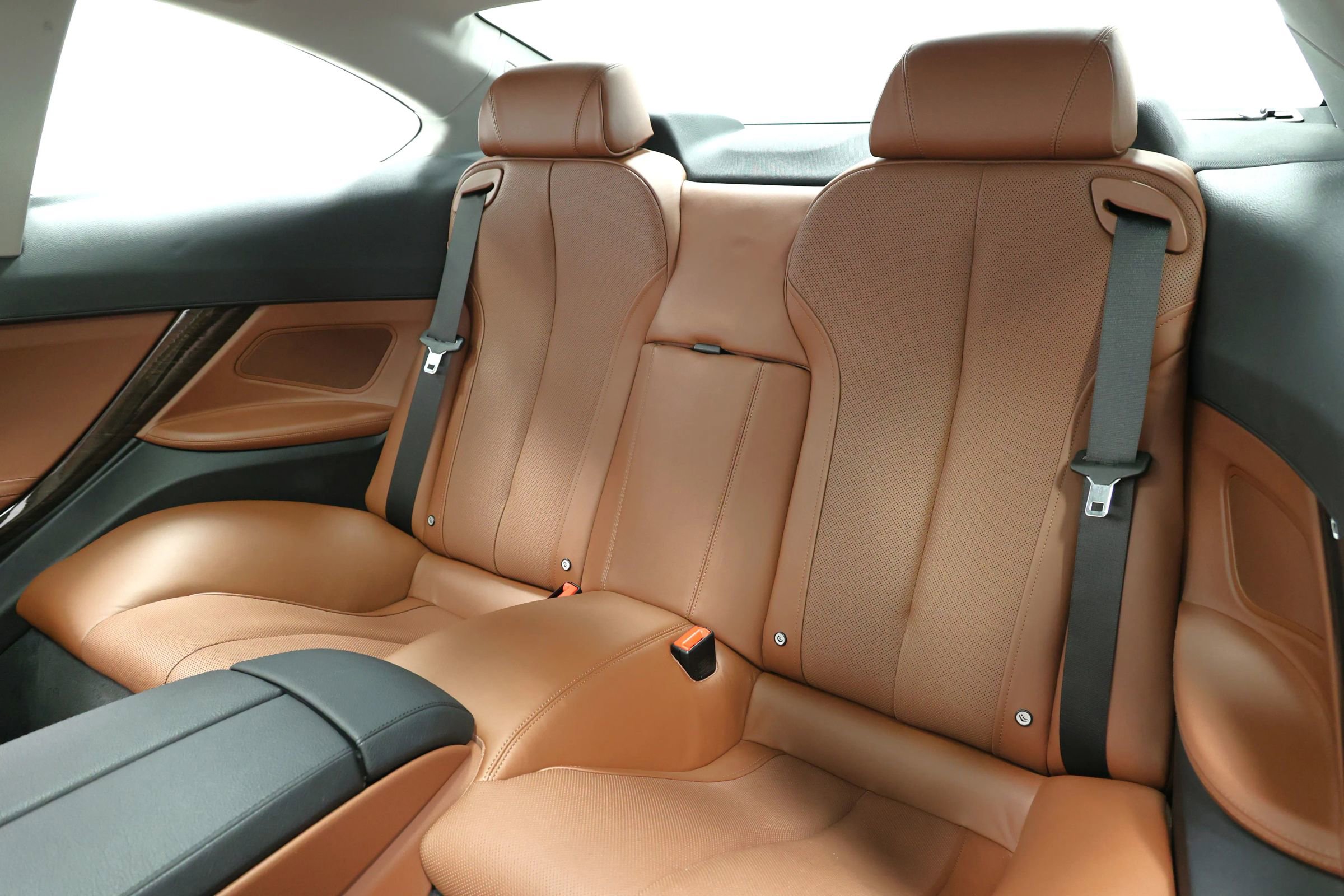 Used 2012 BMW 650i xDrive Coupe AWD/4WD image 3