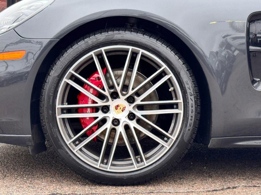 Used 2017 Porsche Panamera 4S image 11
