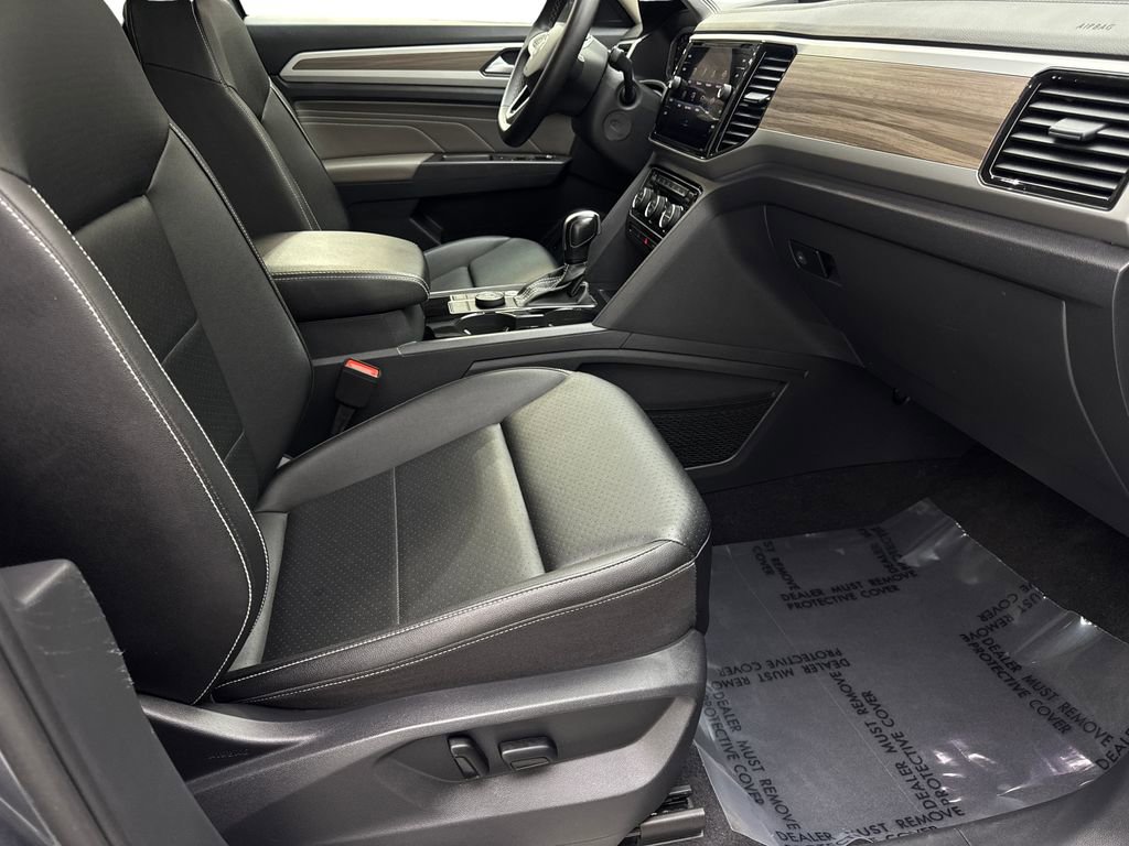 Used 2023 Volkswagen Atlas SEL AWD/4WD image 49