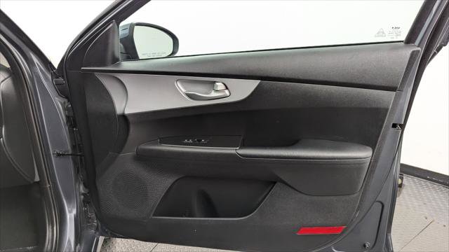 Used 2023 Kia Forte LX image 23