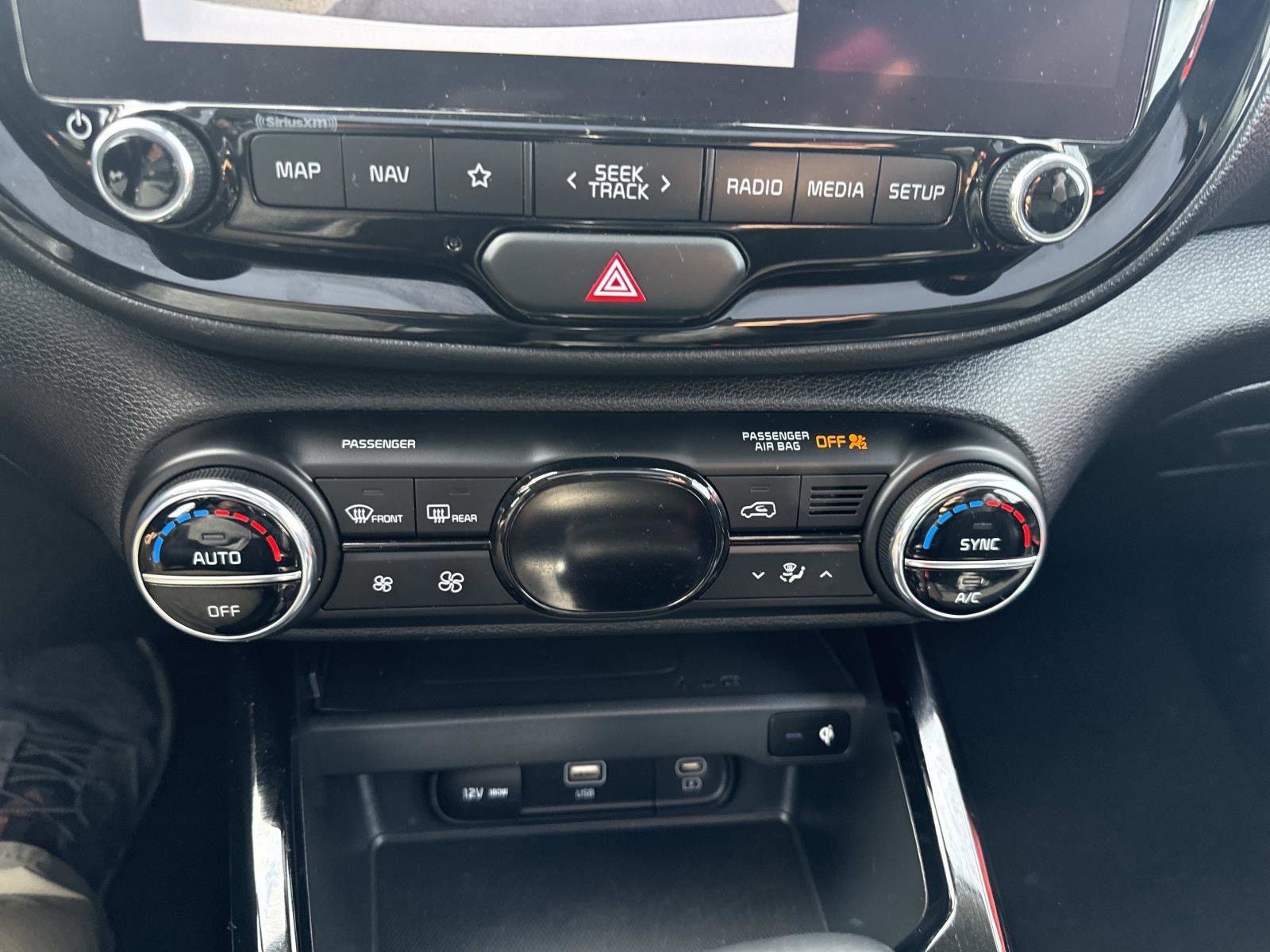 Used 2023 Kia Soul GT-Line image 25