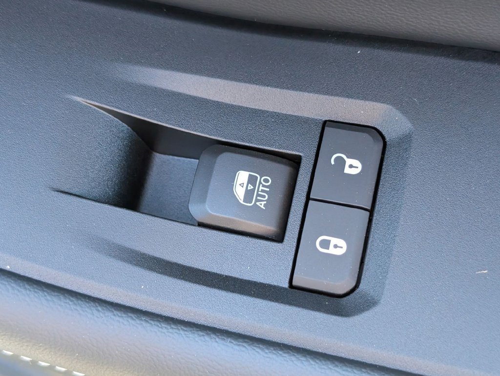 New 2026 Jeep Grand Cherokee Laredo X AWD/4WD image 33