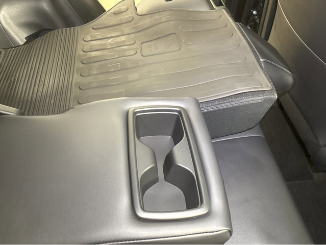 Used 2023 Toyota RAV4 XLE Premium image 35