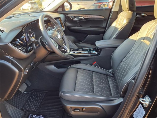 Used 2023 Buick Envision Avenir image 5