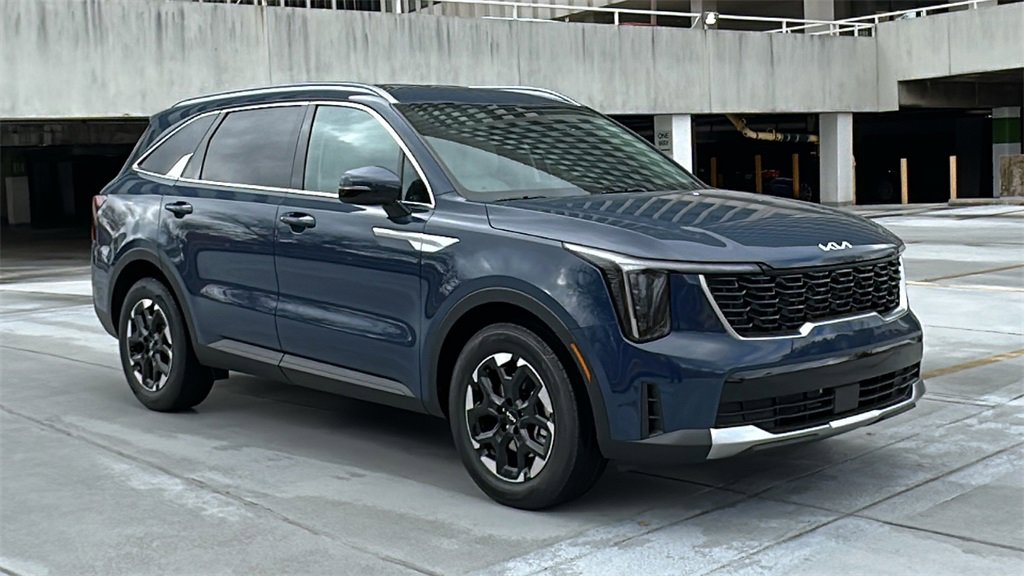 New 2026 Kia Sorento S