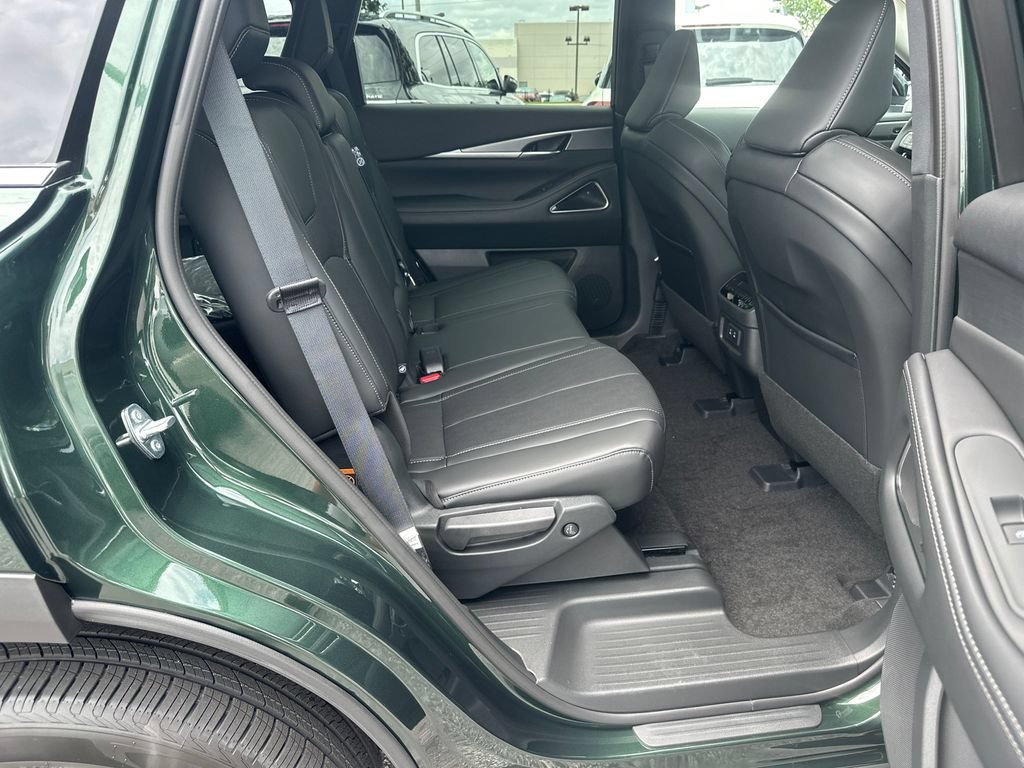 New 2027 INFINITI QX60 Luxe w/ Cargo Package FWD image 13