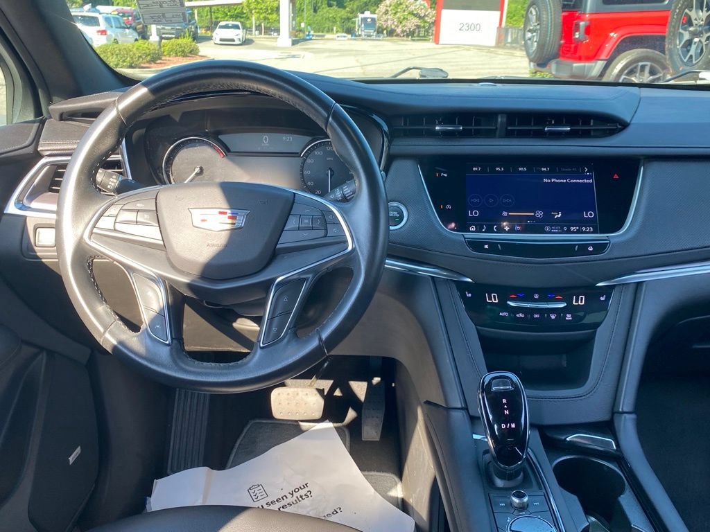 Used 2023 Cadillac XT5 Luxury FWD image 9