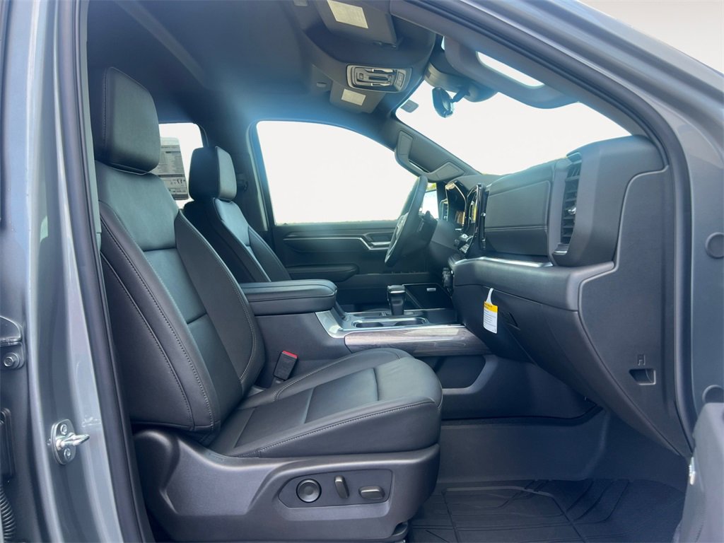 New 2026 Chevrolet Silverado 1500 LTZ w/ Technology Package image 15
