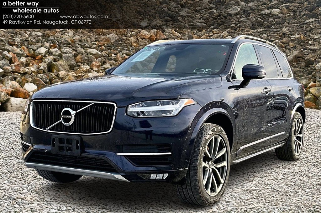 Used 2019 Volvo XC90 T6 Momentum w/ Protection Package image 1