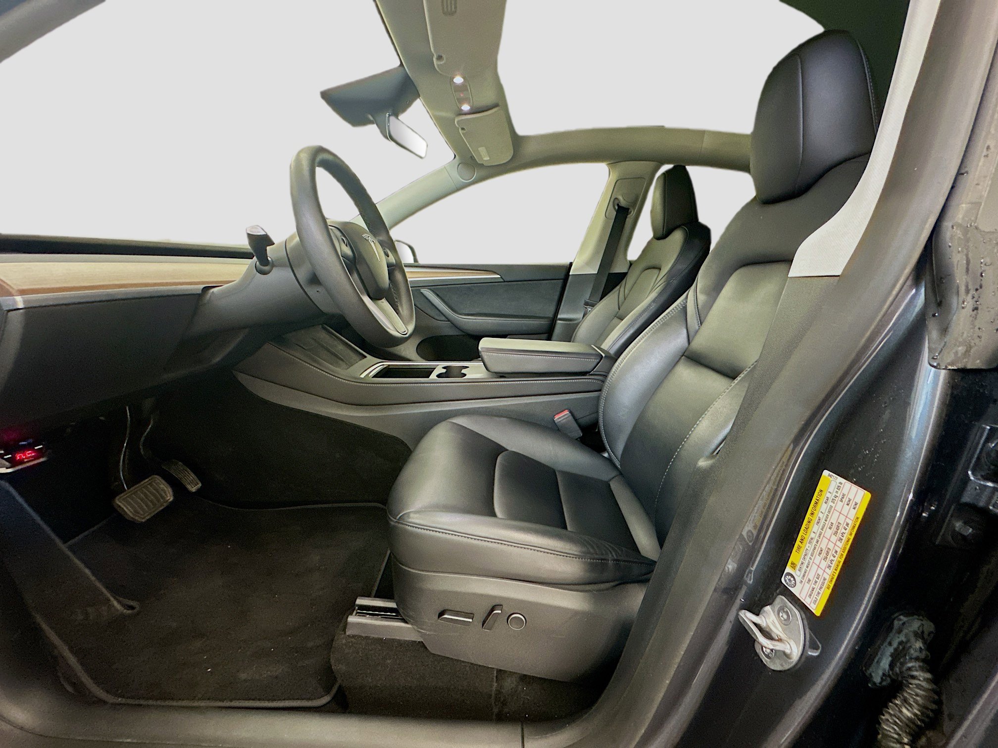 Used 2023 Tesla Model Y Long Range image 13