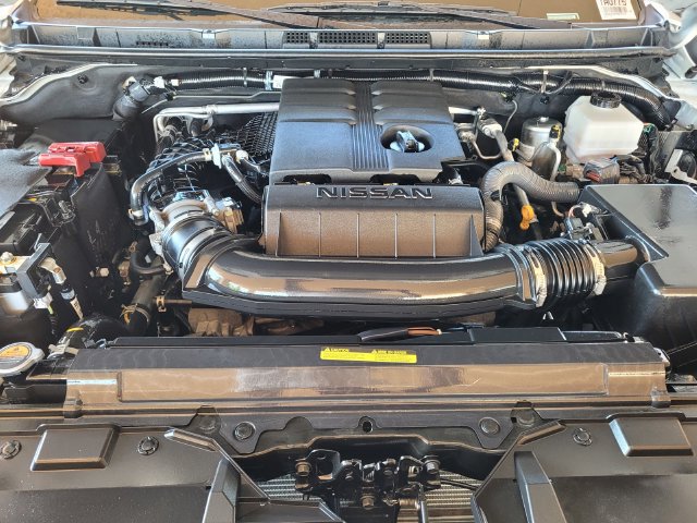 Used 2025 Nissan Frontier SV AWD/4WD image 34
