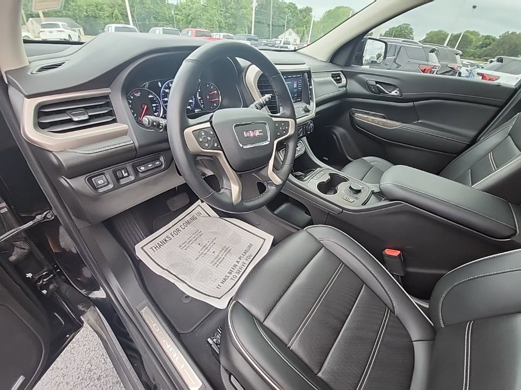 Certified 2023 GMC Acadia Denali w/ Black Diamond Edition AWD/4WD image 14