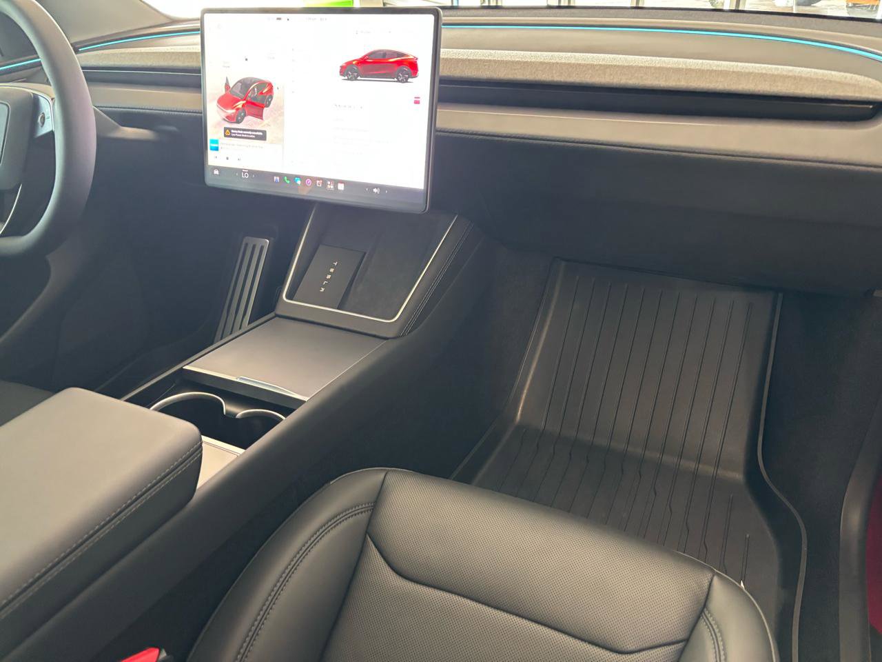 Used 2026 Tesla Model Y Long Range RWD image 22