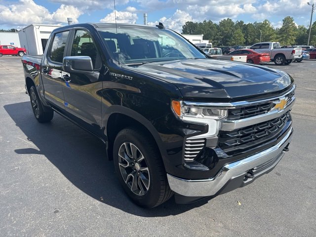 Used 2023 Chevrolet Silverado 1500 LT image 7