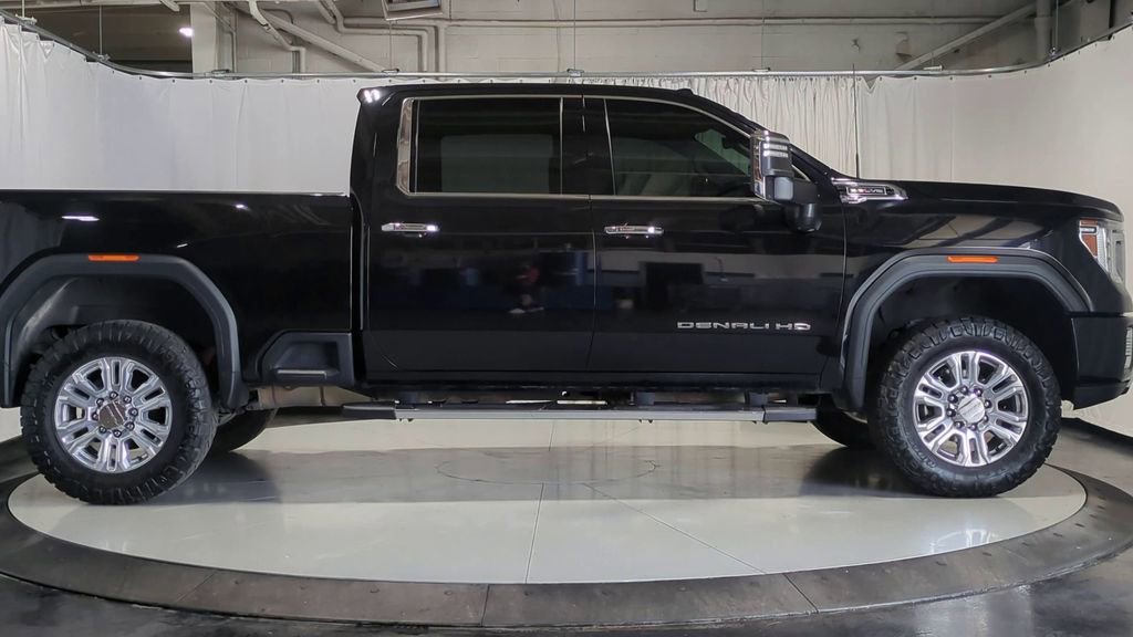 Used 2021 GMC Sierra 2500 Denali w/ Denali Ultimate Package image 11