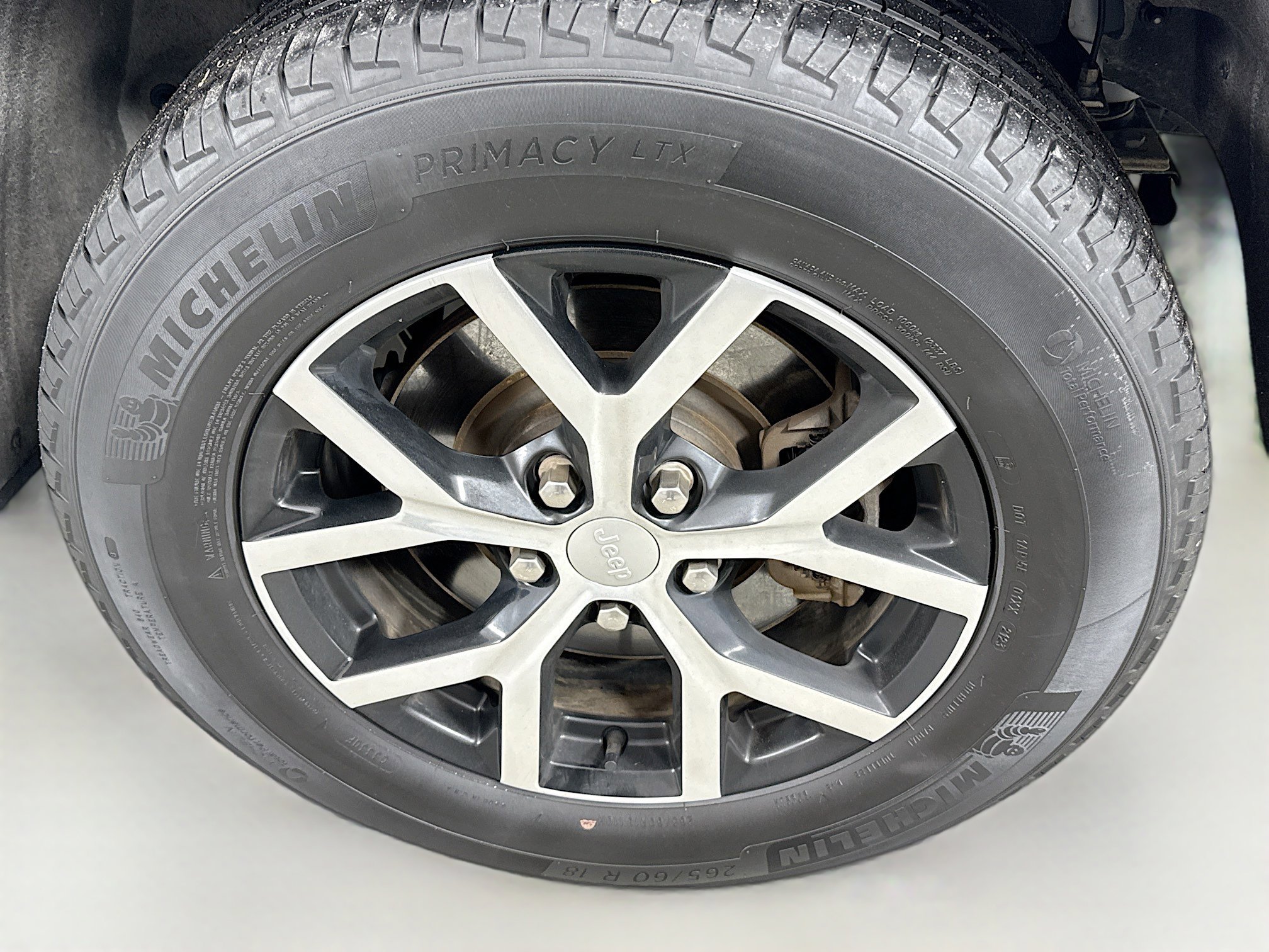 Used 2023 Jeep Grand Cherokee L Limited image 33