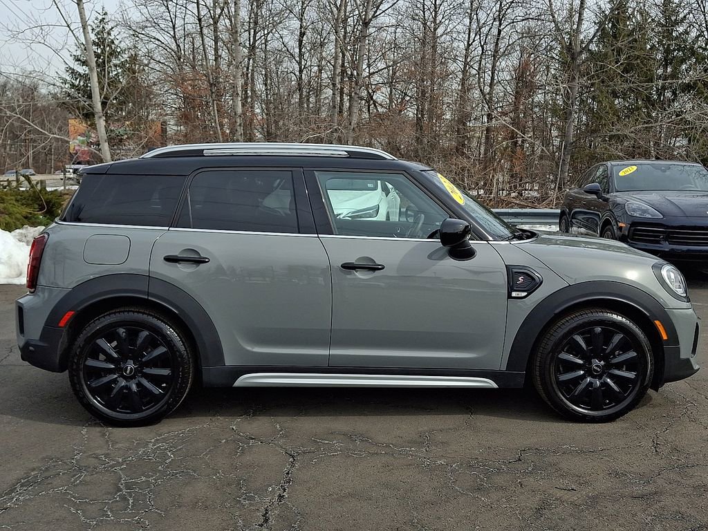 Used 2022 MINI Cooper Countryman S w/ Premium Package image 14