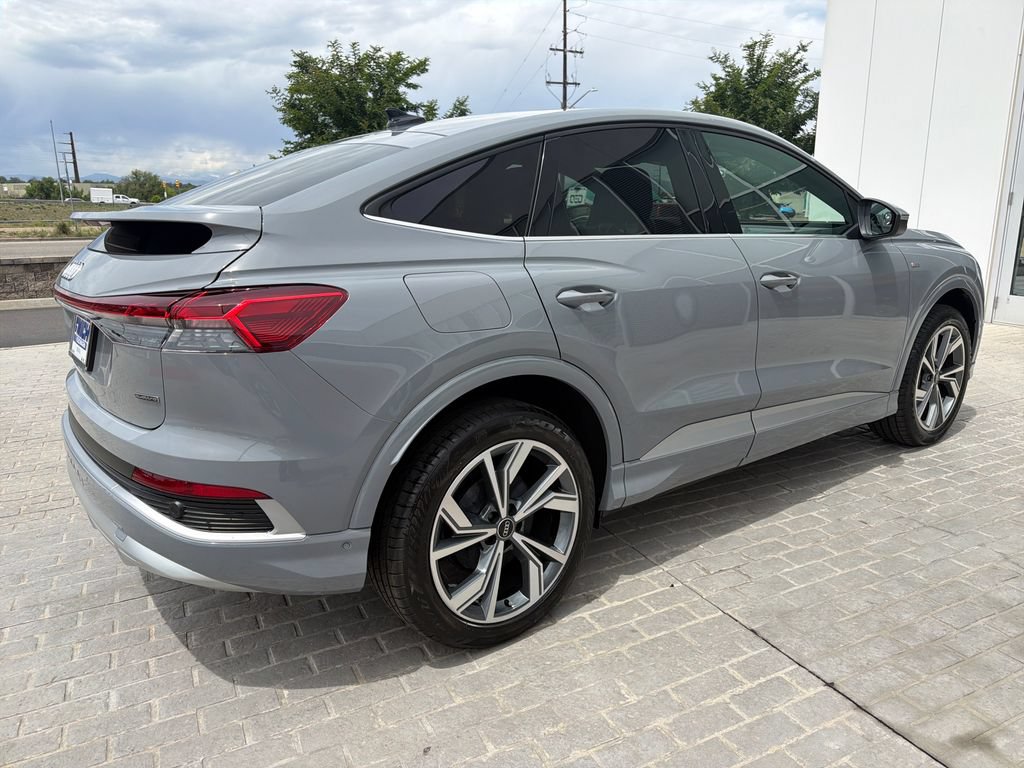 Used 2023 Audi Q4 e-tron Premium Plus w/ Premium Plus AWD/4WD image 5
