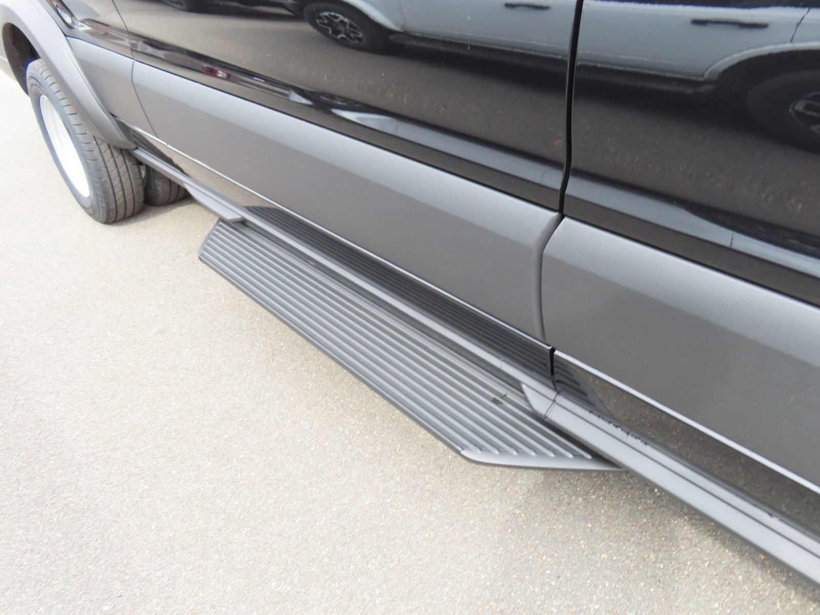 New 2026 Ford Transit 350 XL image 7