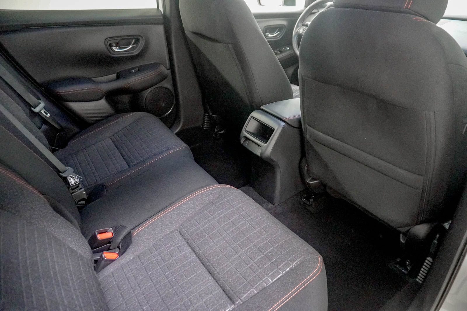 Certified 2026 Honda HR-V Sport image 31