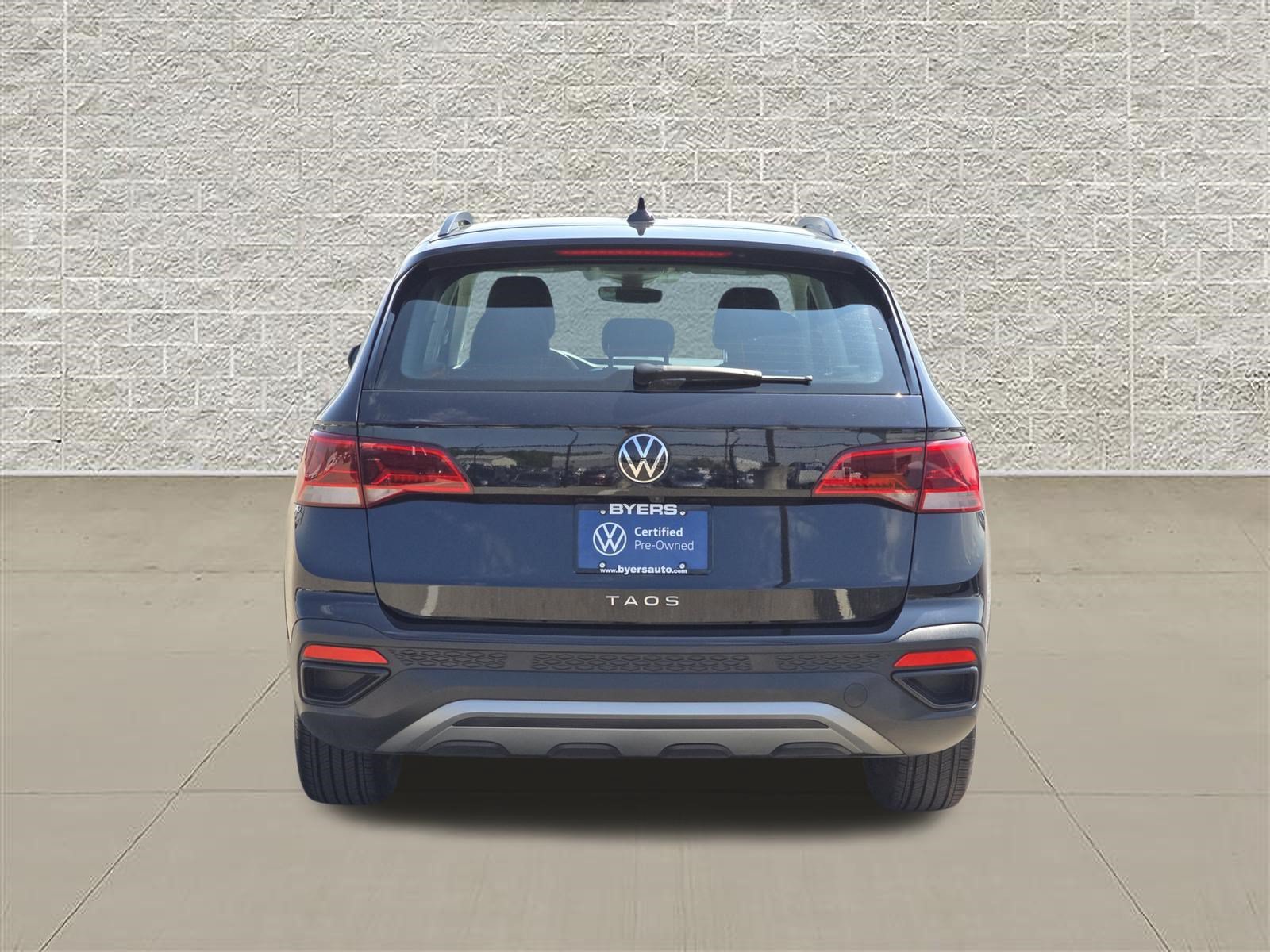 Certified 2024 Volkswagen Taos S FWD image 6