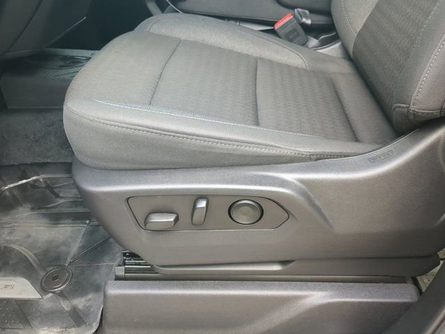 Used 2025 Chevrolet Silverado 2500 Custom w/ Custom Value Package AWD/4WD image 17