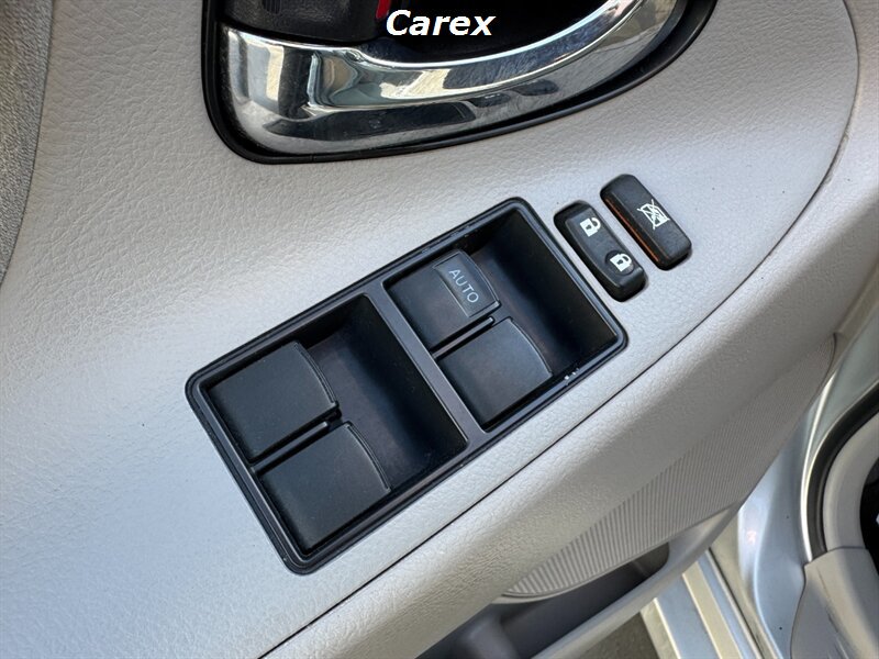 Used 2009 Toyota Camry LE FWD image 23