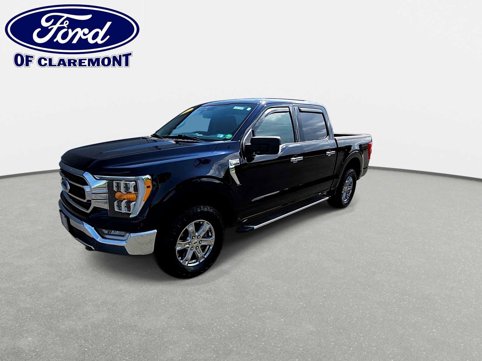 Used 2023 Ford F150 XLT w/ Equipment Group 302A High AWD/4WD image 4