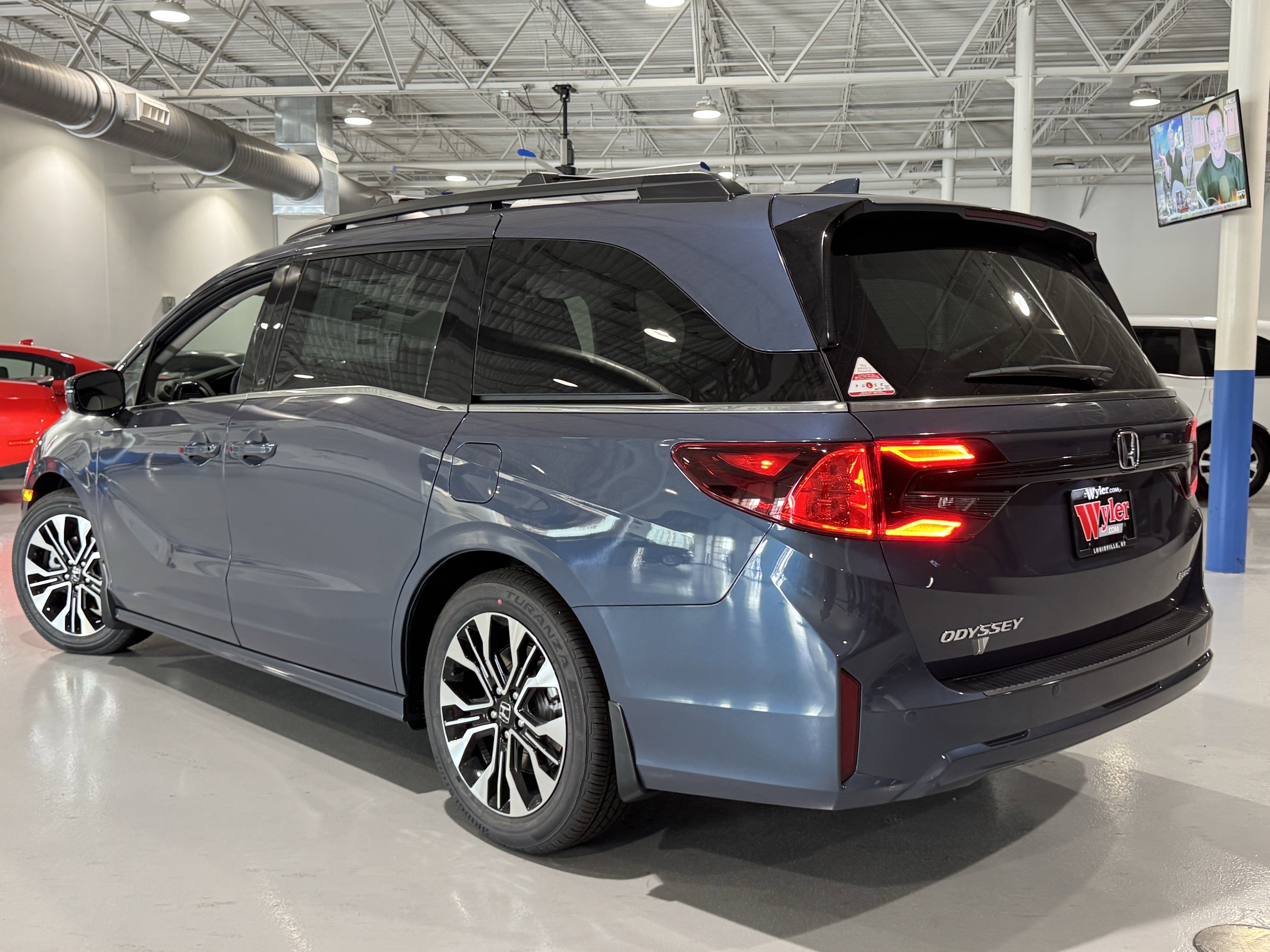 New 2026 Honda Odyssey Elite image 19