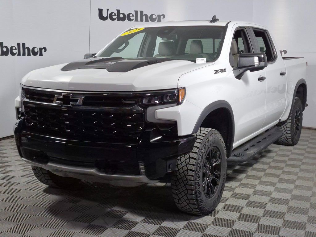 Certified 2025 Chevrolet Silverado 1500 ZR2 w/ Dark Appearance Package image 3