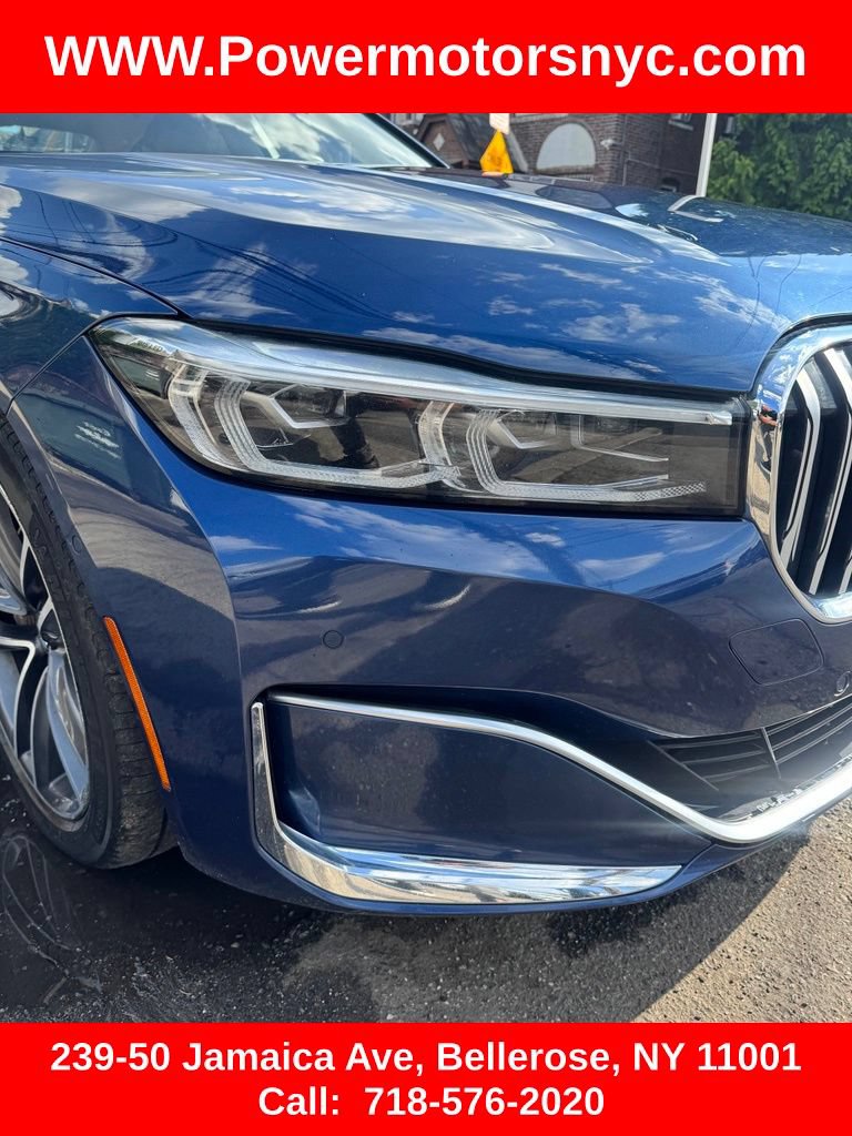 Used 2022 BMW 750Li xDrive AWD/4WD image 10