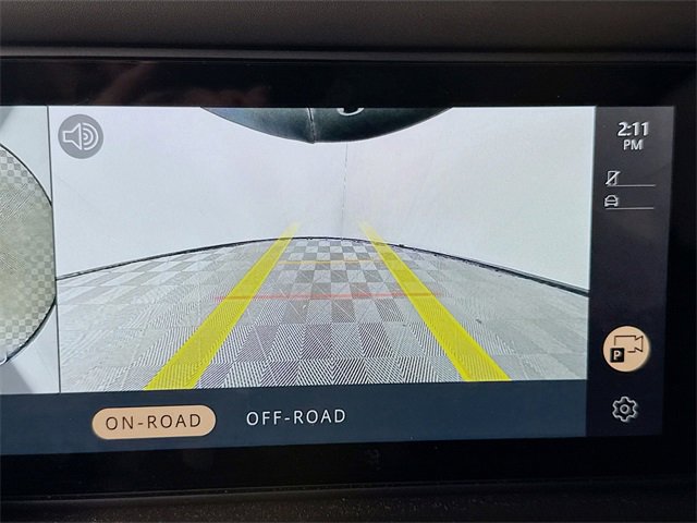 Certified 2023 Land Rover Defender 110 X-Dynamic SE image 17