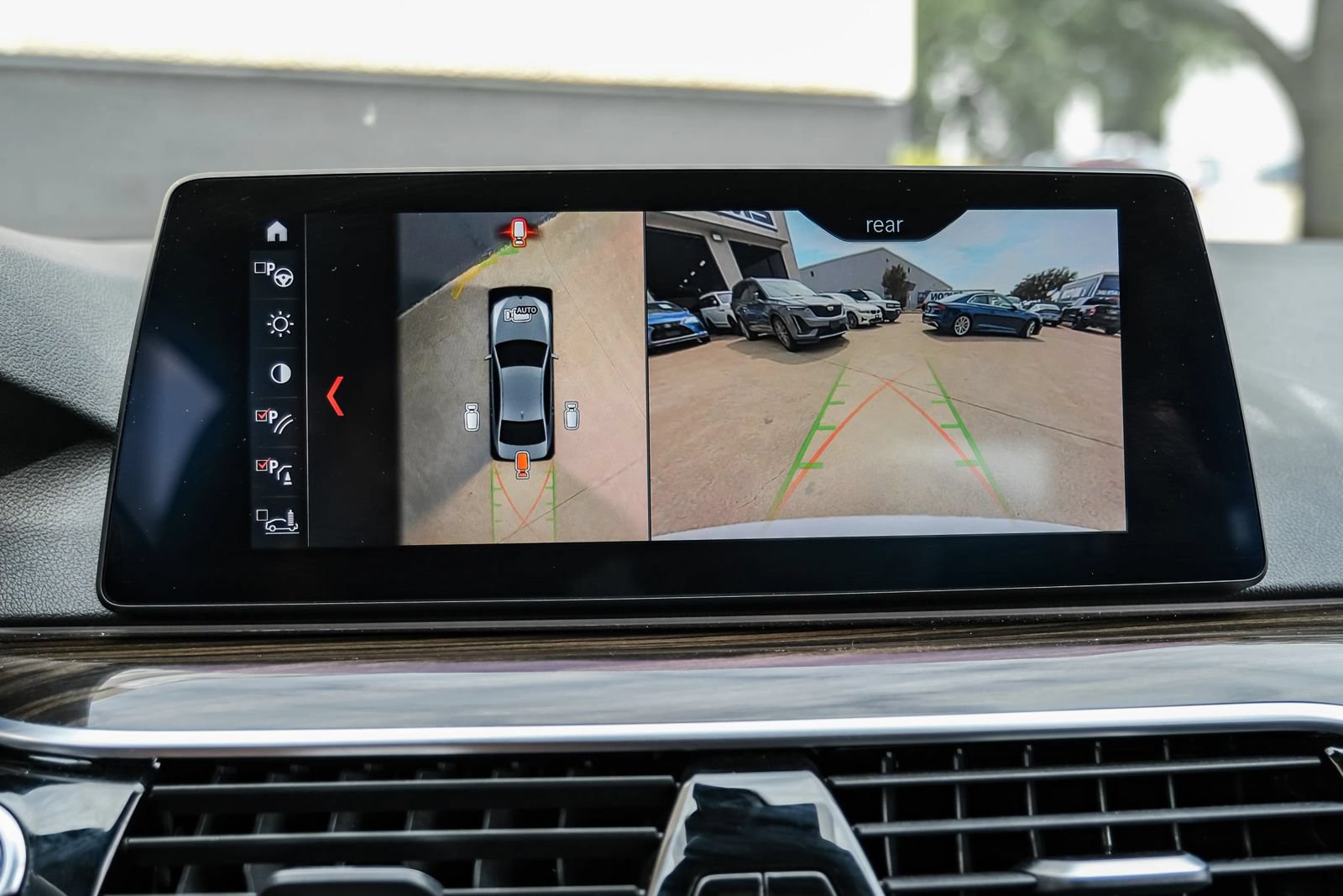 Used 2019 BMW 540i xDrive AWD/4WD image 19